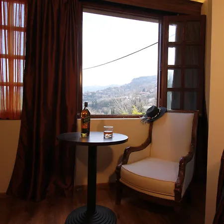 Guest house Mythoxenia